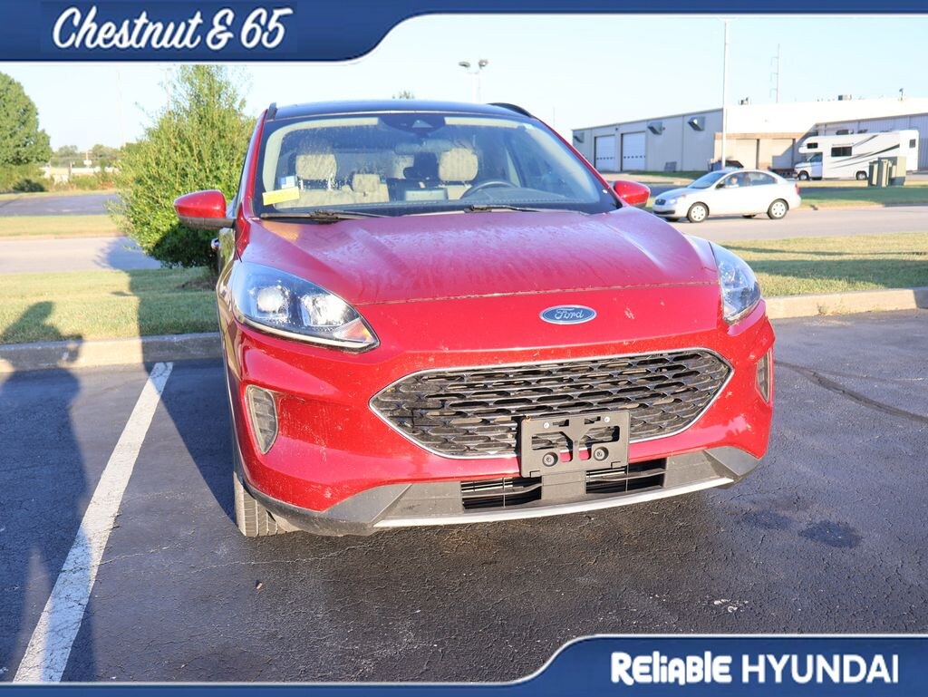 Used 2020 Ford Escape SE SUV