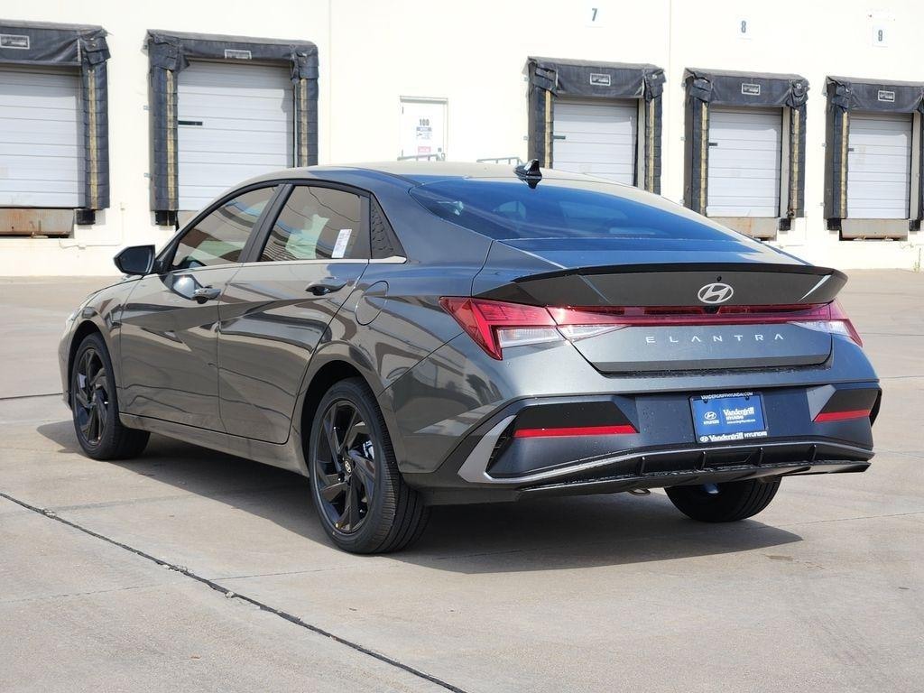 New 2026 Hyundai Elantra SEL Sport Sedan