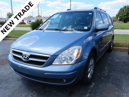 2007 Hyundai Entourage GLS Van