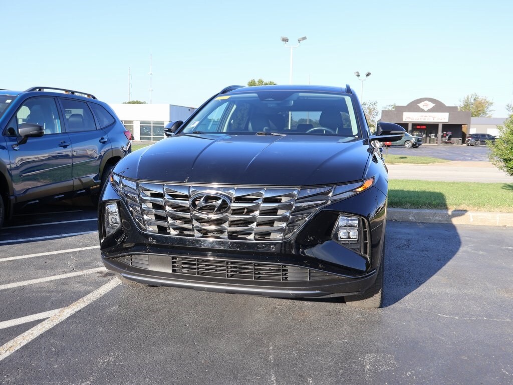 2022 Hyundai Tucson Limited photo 2