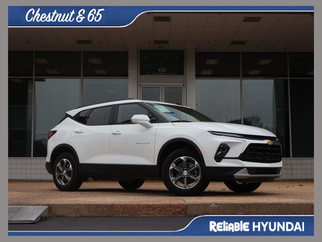 2023 Chevrolet Blazer 2.0T 2LT FWD's photo