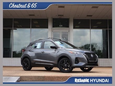 2024 Nissan Kicks SR SUV