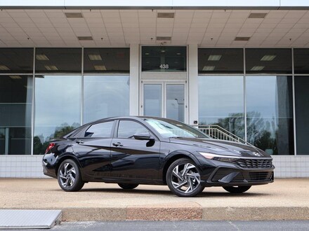 2025 Hyundai Elantra SEL Sport Sedan