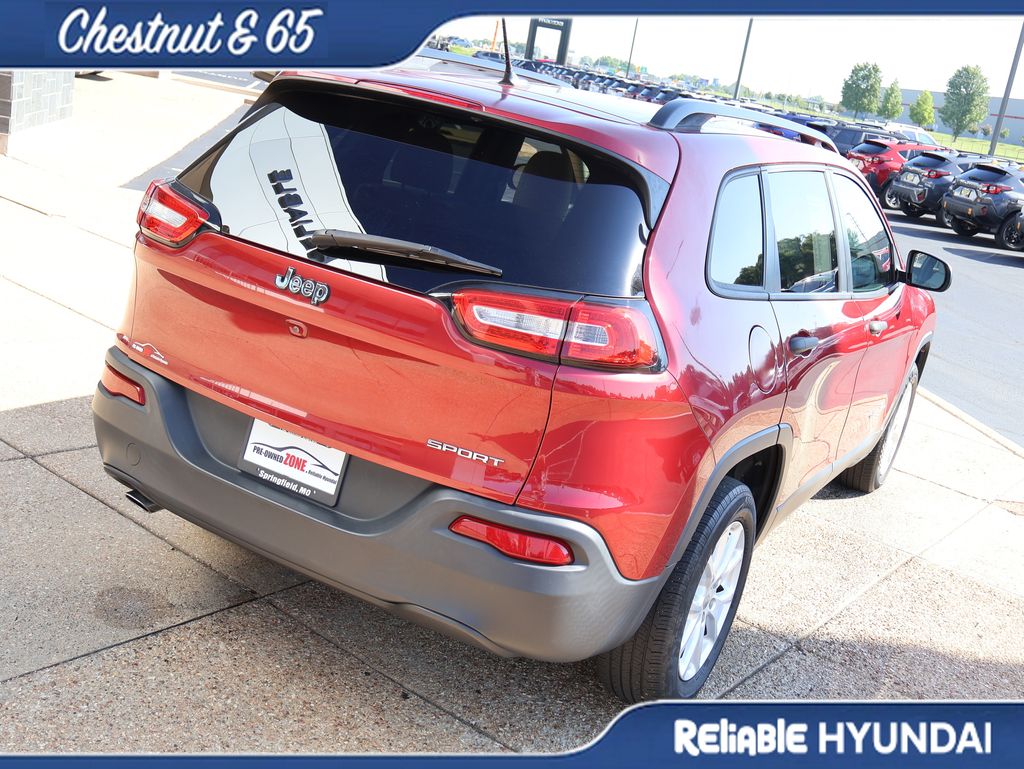 2016 Jeep Cherokee Sport - Photo 6