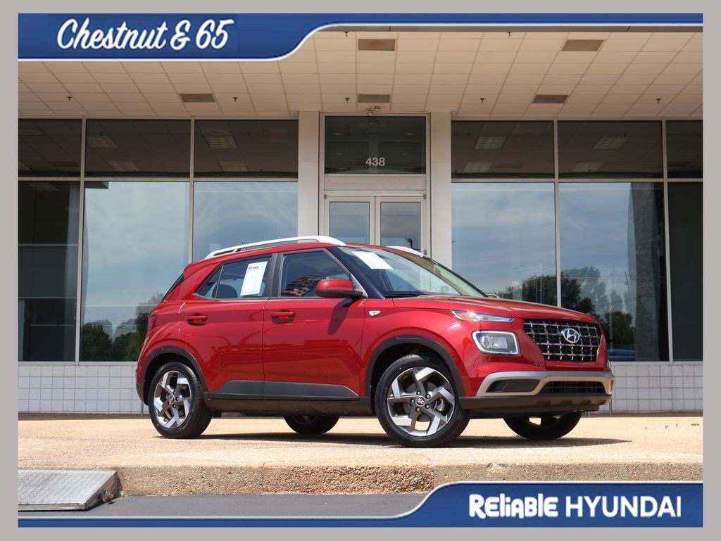 Used 2023 Hyundai Venue SEL SUV