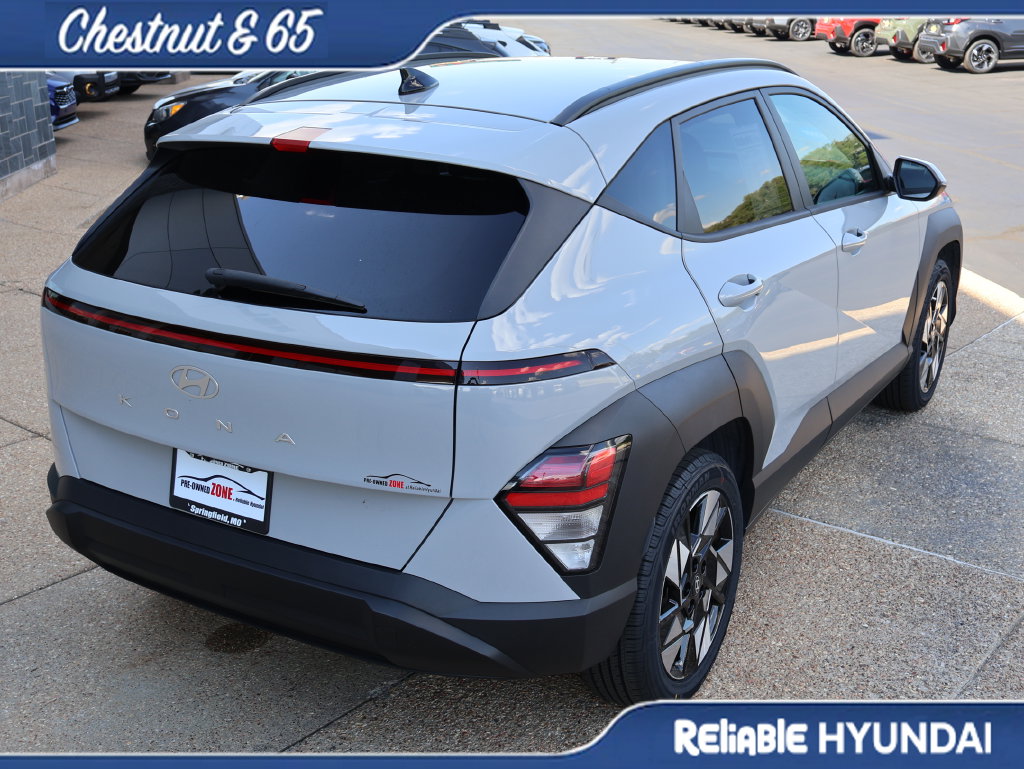 2024 Hyundai Kona SEL - Photo 6