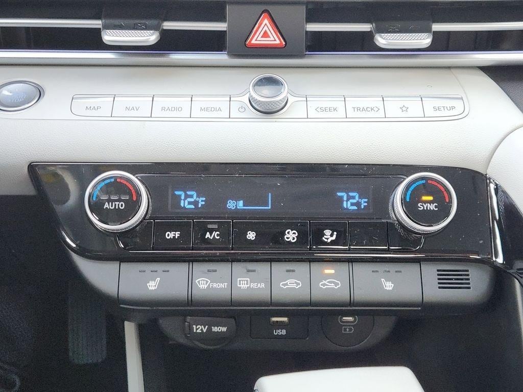 2026 Hyundai Elantra Limited - Photo 17