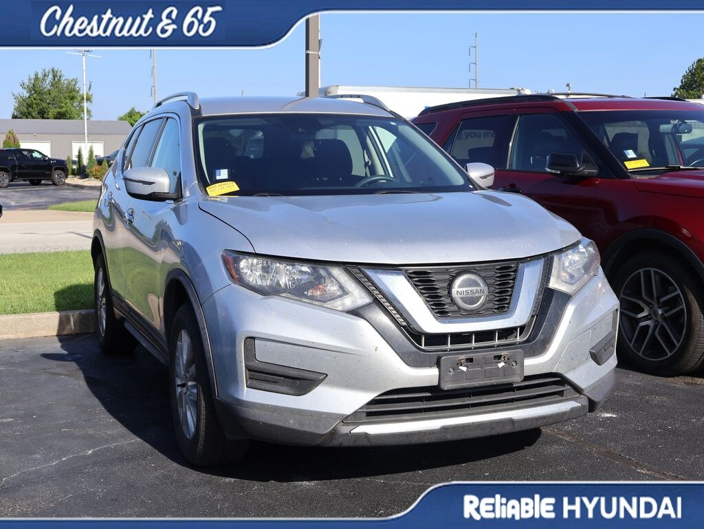 Used 2020 Nissan Rogue SV SUV