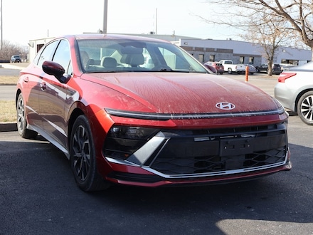 2024 Hyundai Sonata SEL Sedan