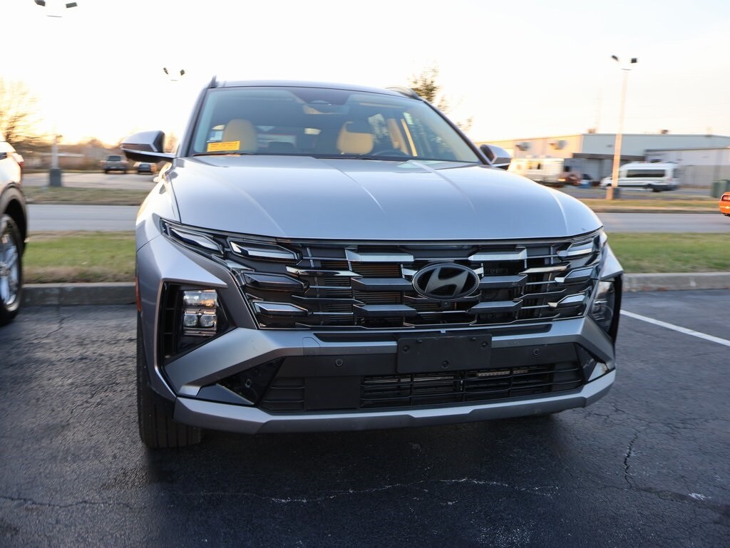 Certified 2025 Hyundai Tucson Hybrid Limited SUV