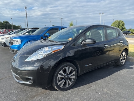2017 Nissan LEAF SV Hatchback