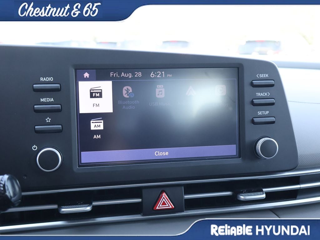 2024 Hyundai Elantra SE - Photo 33