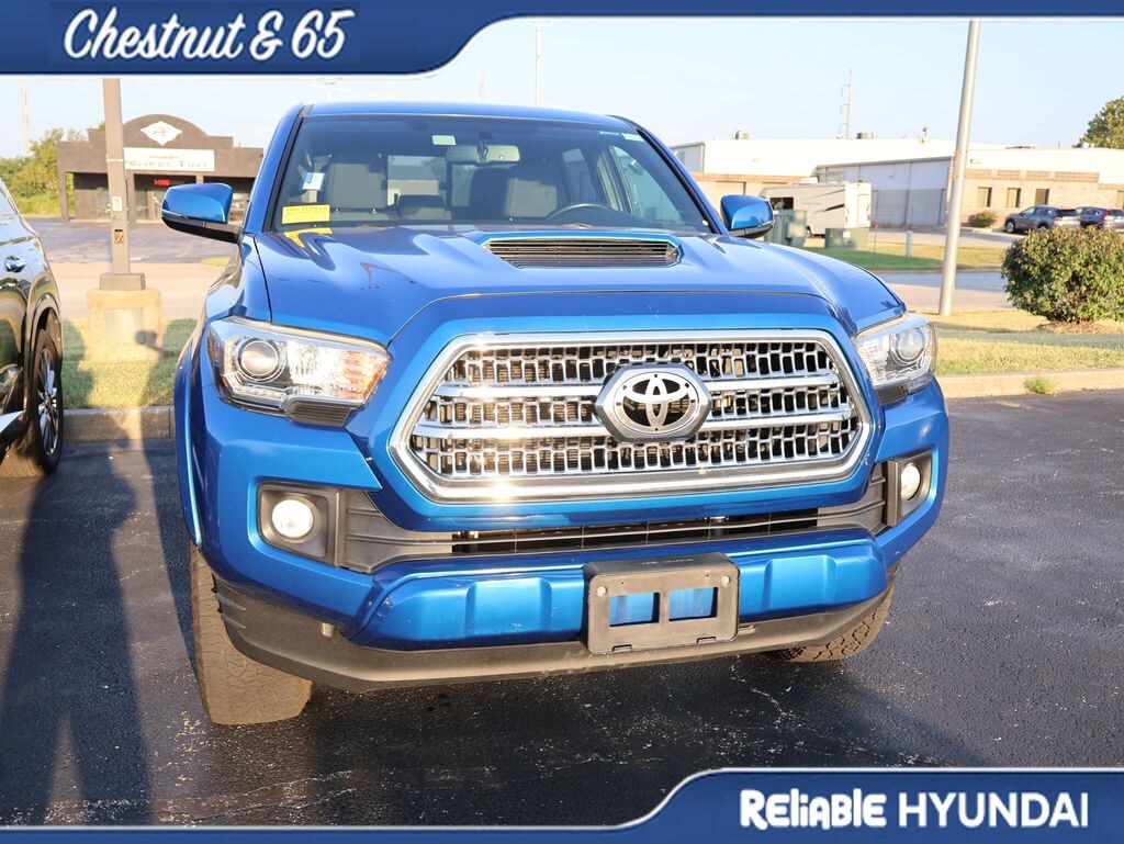 Used 2016 Toyota Tacoma TRD Sport V6 Truck Double Cab