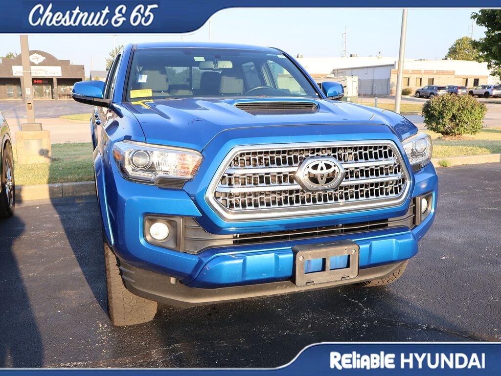 Used 2016 Toyota Tacoma TRD Sport V6 Truck Double Cab