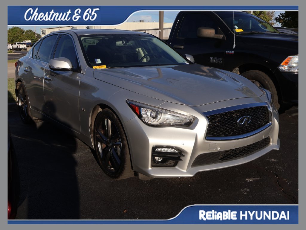 2017 INFINITI Q50