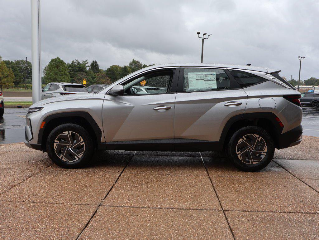 New 2026 Hyundai Tucson Hybrid Blue SUV