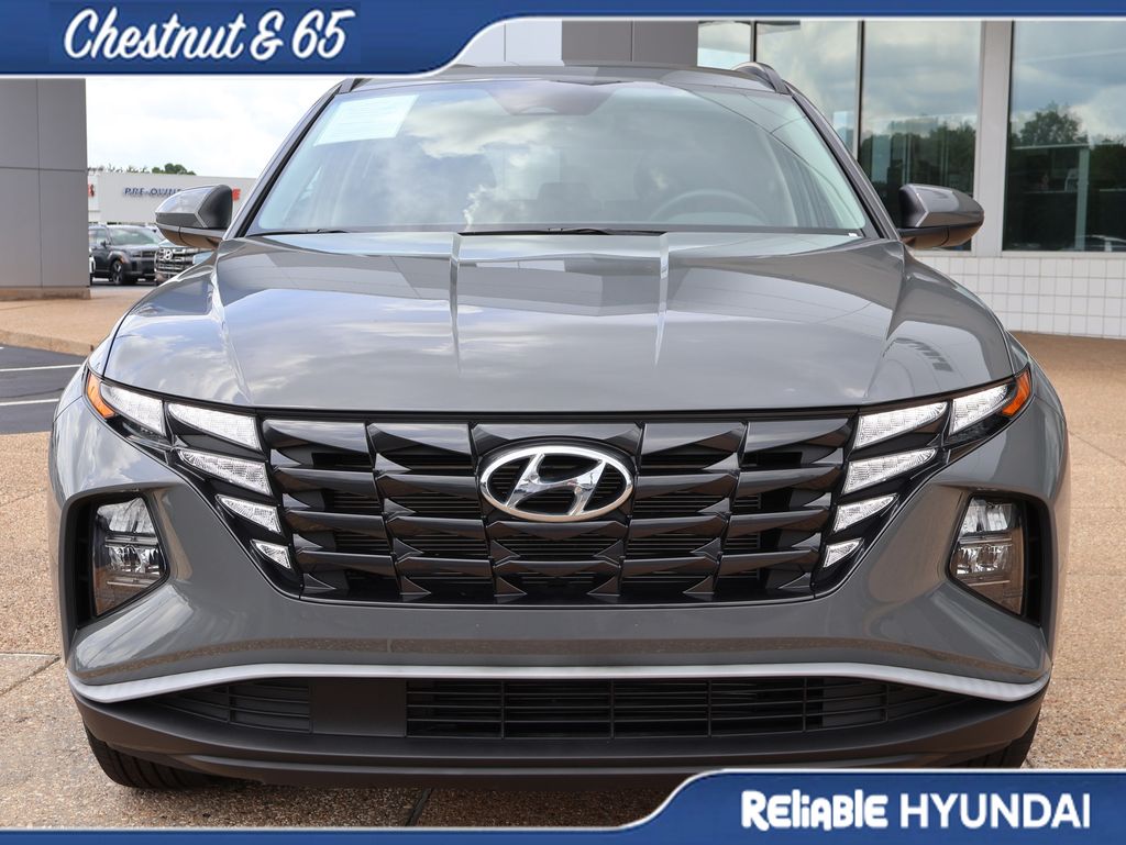 Used 2024 Hampton Gray Hyundai SEL image 8
