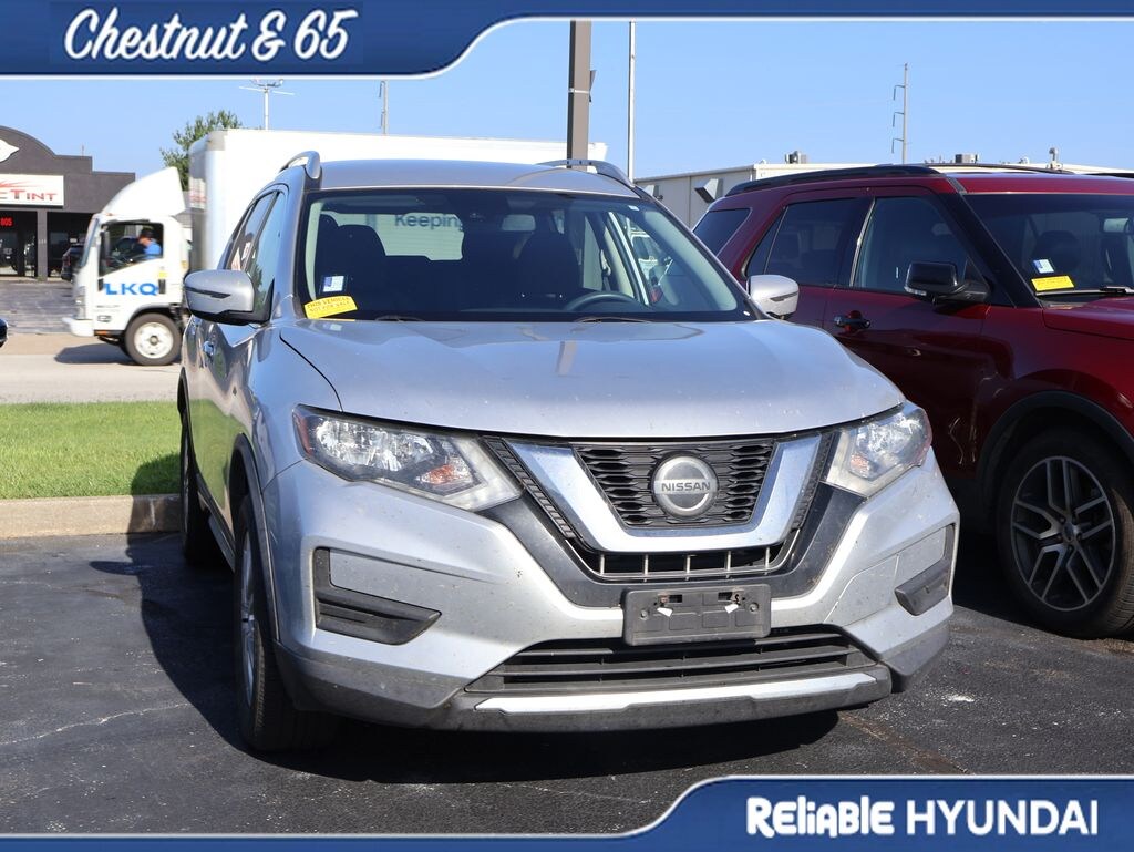 Used 2020 Nissan Rogue SV SUV