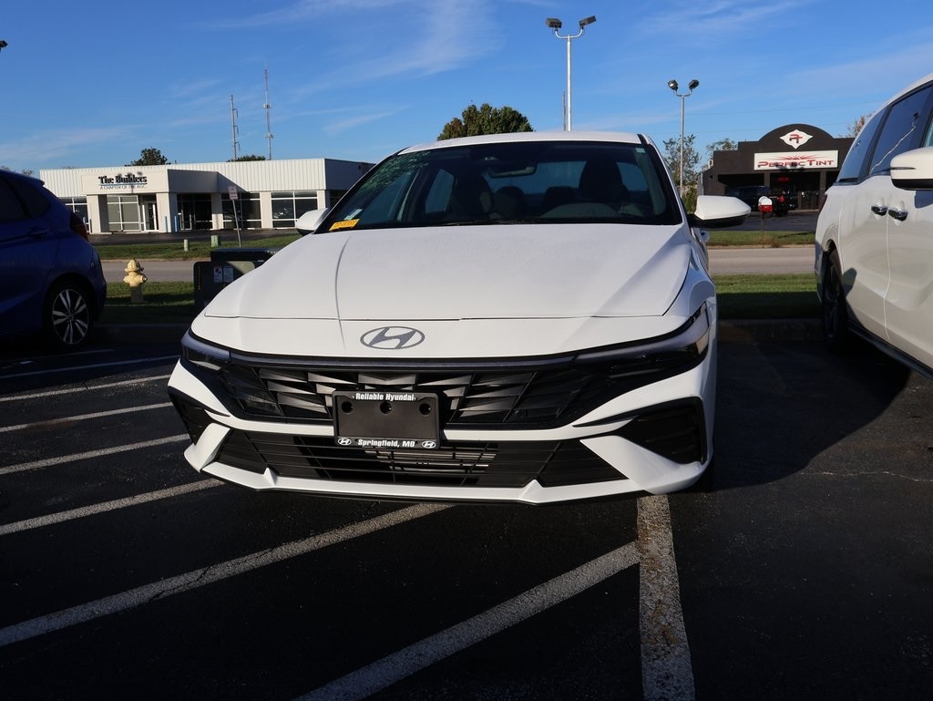 Certified 2024 Hyundai Elantra SEL Sedan