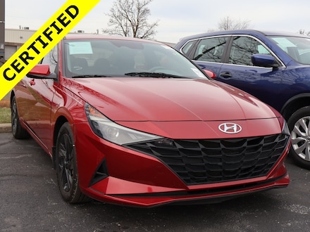 2022 Hyundai Elantra SEL Sedan