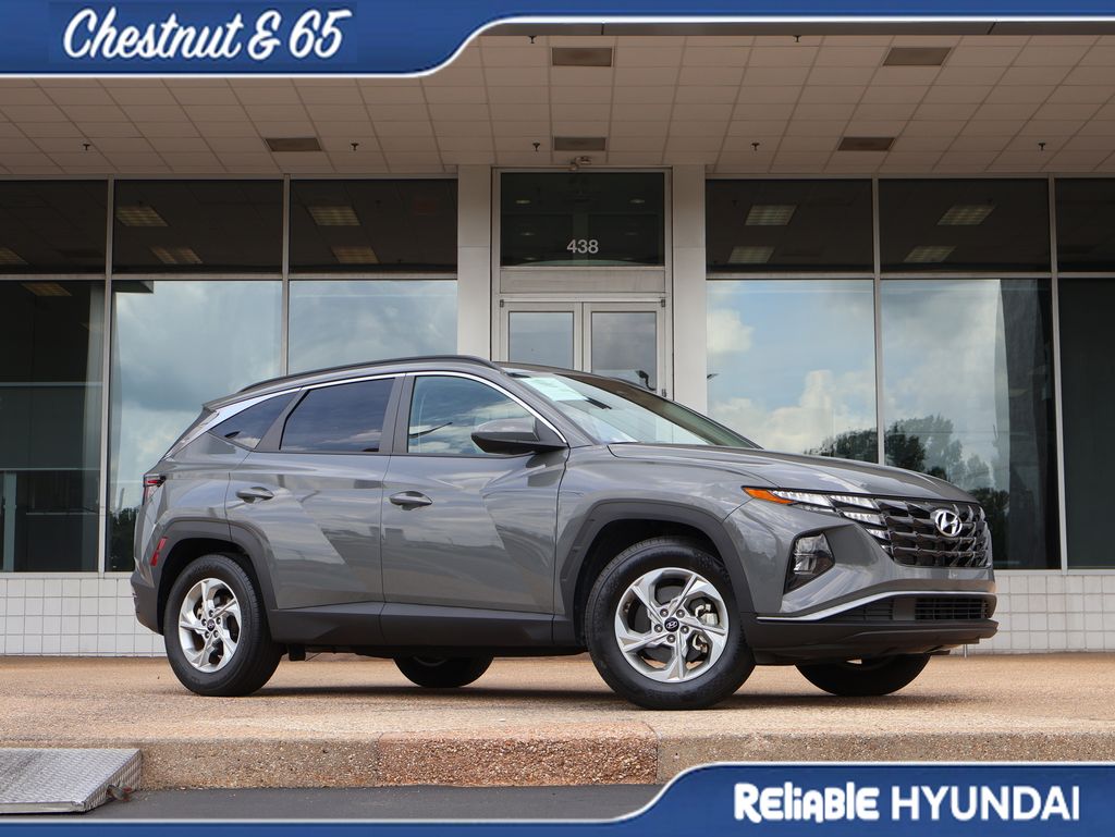 Used 2024 Hampton Gray Hyundai SEL image 2