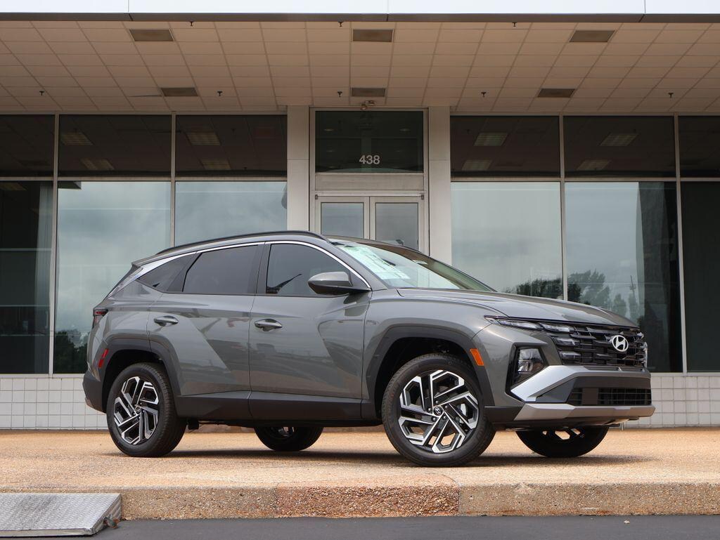 New 2026 Hyundai Tucson SEL Plus AWD SUV