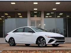 2025 Hyundai Elantra Hybrid SEL Sport Sedan