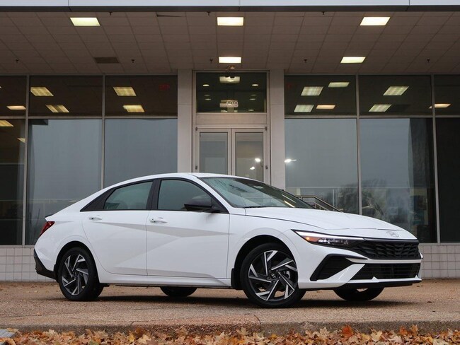 2025 Hyundai Elantra Hybrid SEL Sport Sedan