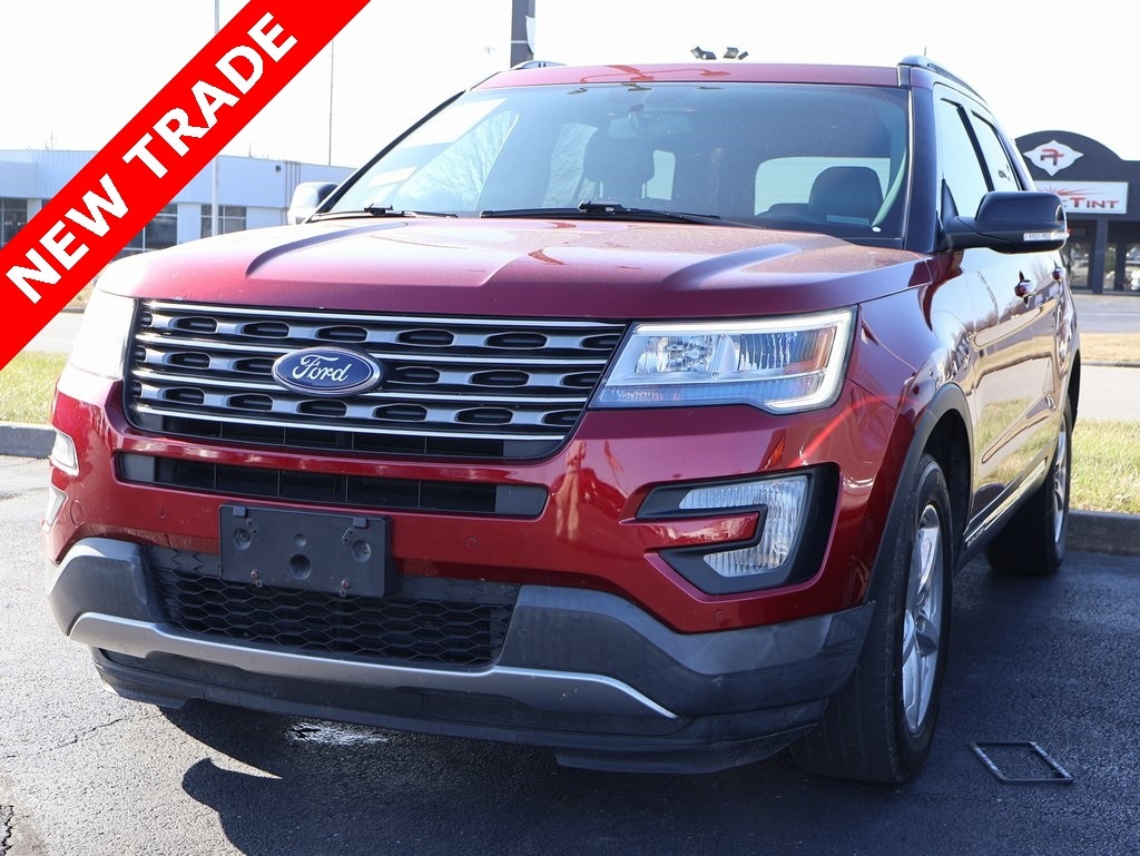 2017 Ford Explorer XLT's photo