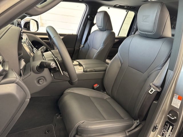 2026 Lexus LX 700h F-Sport - Photo 18