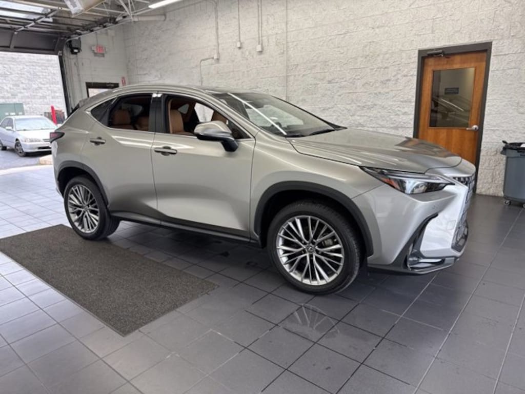 Used 2023 Lexus NX NX 350h Luxury