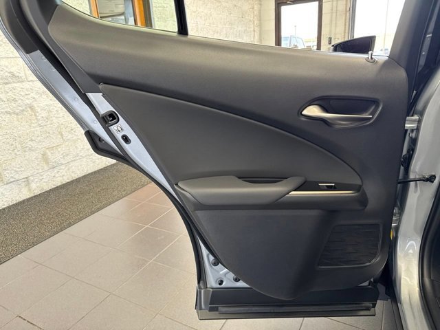 2026 Lexus UX Hybrid 300h F Sport Design - Photo 41