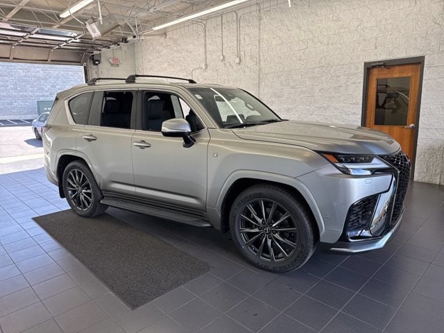 2026 Lexus LX 700h F-Sport - Photo 1