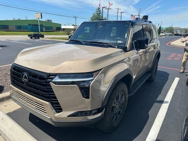 2024 Lexus GX Overtrail - Photo 8