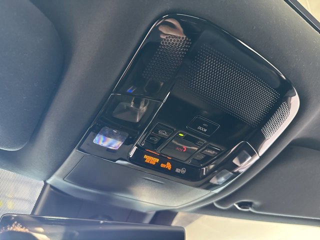 2023 Lexus RX 350 - Photo 33