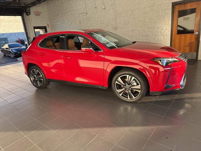 2025 Lexus UX Premium's photo