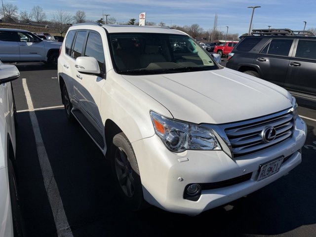 2013 Lexus GX Premium's photo