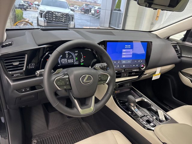 2026 Lexus NX 450h+ Luxury - Photo 18