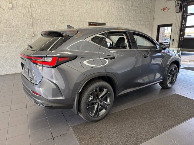 2026 Lexus NX 450h+ Luxury - Photo 8