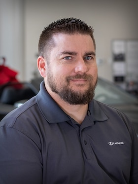 Staff member KENNY GIBSON from 35d556eef48c