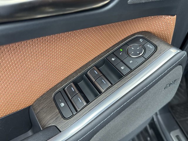 2024 Lexus GX Luxury - Photo 39