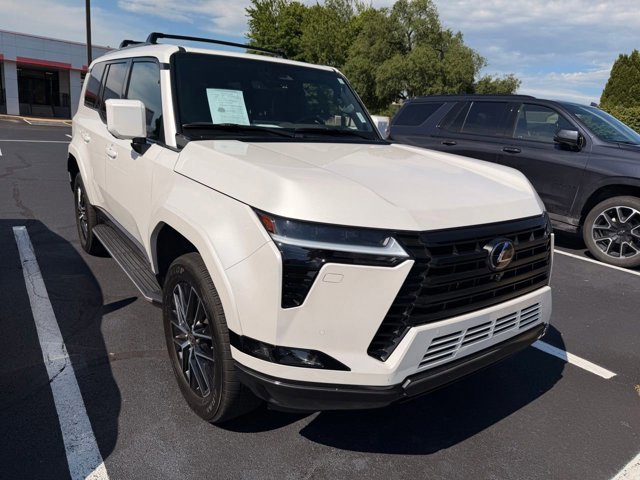 2024 Lexus GX 460 550 Premium's photo