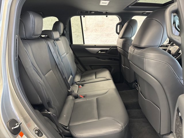 2026 Lexus LX 700h F-Sport - Photo 46