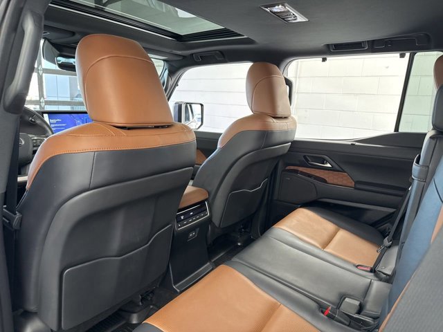 2024 Lexus GX Luxury - Photo 43