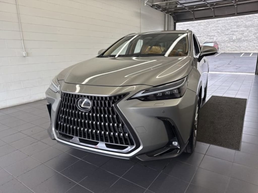 Used 2023 Lexus NX NX 350h Luxury