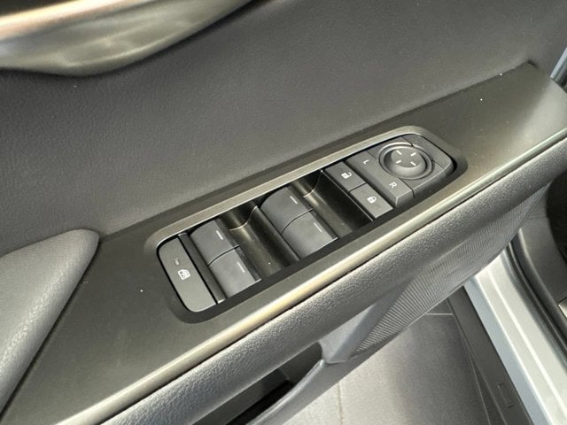 2026 Lexus UX Hybrid 300h F Sport Design - Photo 37