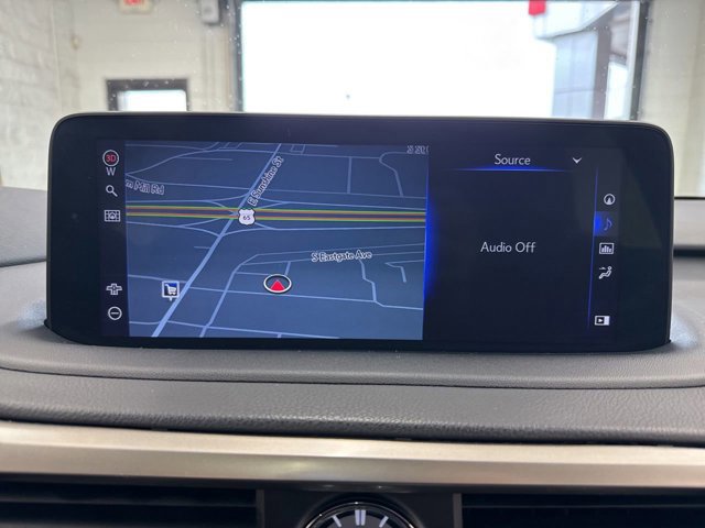 2022 Lexus RX Hybrid 450h - Photo 24
