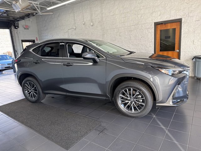2026 Lexus NX 350's photo