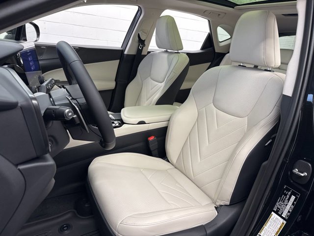 2026 Lexus NX 450h+ Luxury - Photo 16