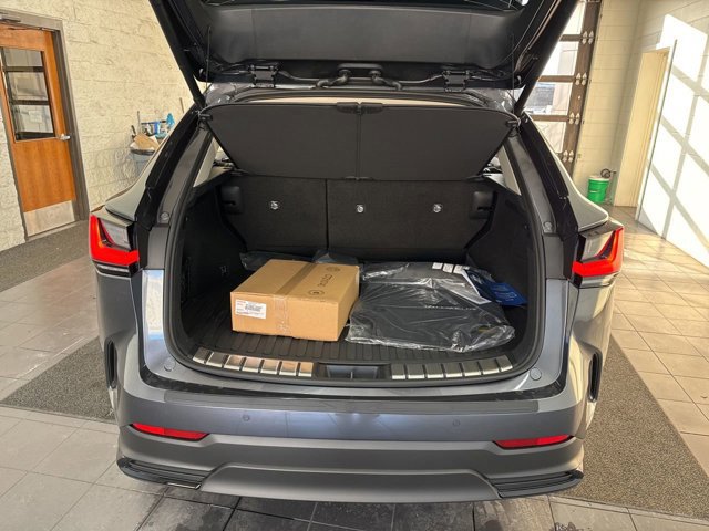 2026 Lexus NX 450h+ Premium - Photo 10